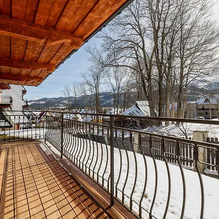 Luxury Salwatoriańska Mountain View By Renters Prestige
