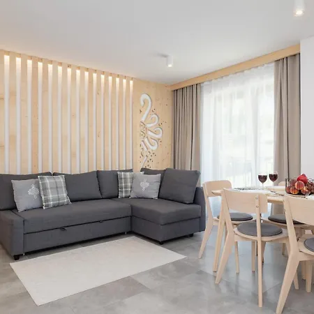 Luxury Salwatoriańska Mountain View By Renters Prestige