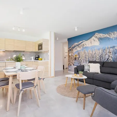 Luxury Salwatoriańska Mountain View By Renters Prestige *